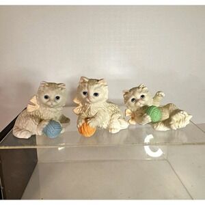 Homco Lot of 3 White Kitten Cat Porcelain Figurines w/ Yarn Balls & Bow